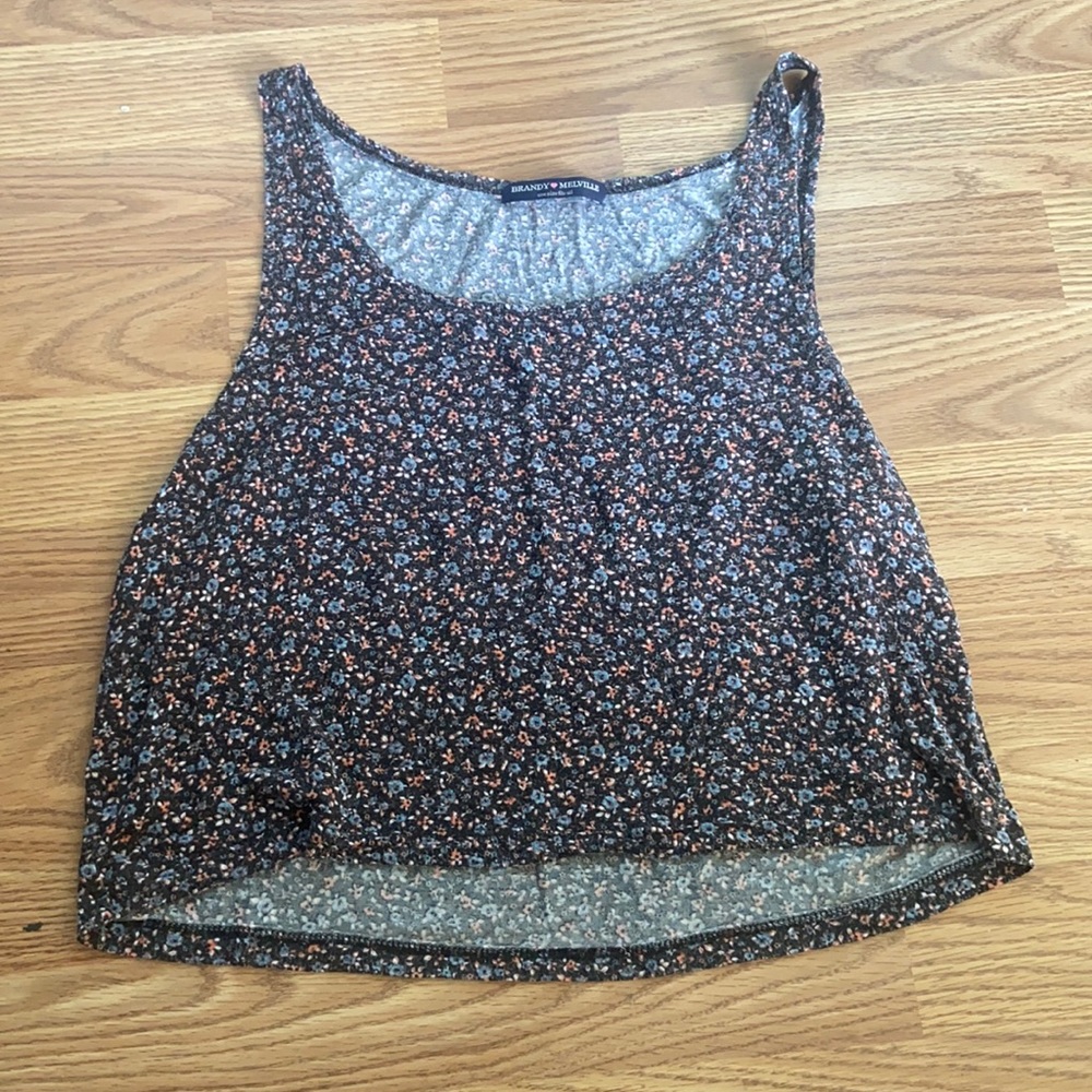 Brandy Melville one size crop top